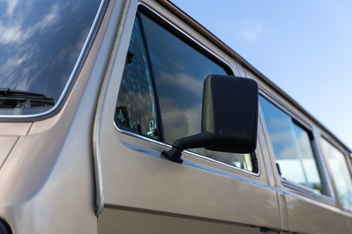 1986 Volkswagen T25 Caravelle GL Te koop (foto 127 van 236)