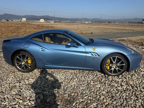 2010 Ferrari California till salu (bild 11 av 68)