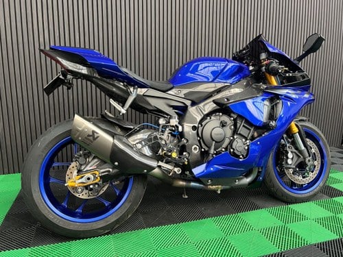 2018 R1 Jpeg 2018 Yamaha YZF R1 Azul Manual, 6 velocidades Volante à direita em ...