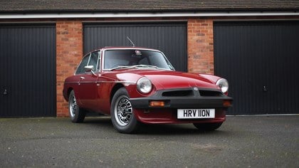 MG MGB GT V8