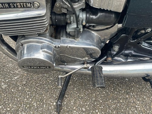 1977 Suzuki GT380 For Sale (picture 24 of 26)