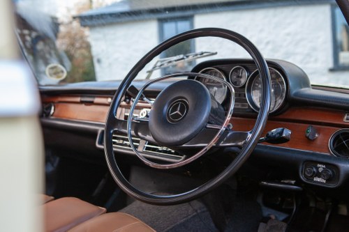 1971 Mercedes-Benz 280S (W108) till salu (bild 31 av 188)