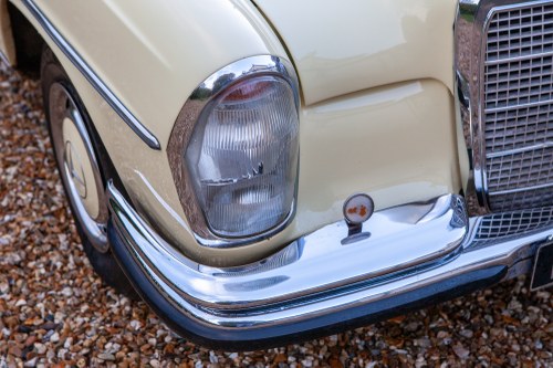 1971 Mercedes-Benz 280S (W108) till salu (bild 77 av 188)