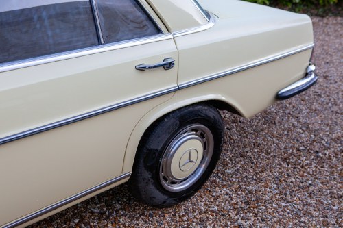 1971 Mercedes-Benz 280S (W108) till salu (bild 130 av 188)