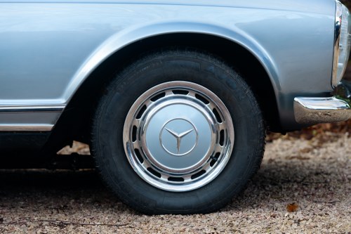 1965 Mercedes-Benz W113 230SL Automatic For Sale (picture 16 of 256)