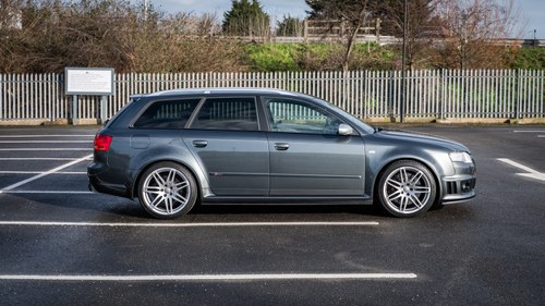 2007 Audi RS4 Quattro B7 till salu (bild 9 av 274)