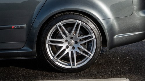 2007 Audi RS4 Quattro B7 till salu (bild 26 av 274)