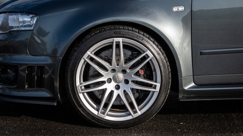 2007 Audi RS4 Quattro B7 till salu (bild 28 av 274)
