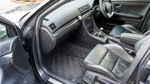 2007 Audi RS4 Quattro B7 till salu (bild 68 av 274)