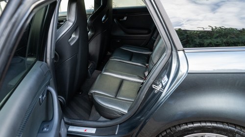 2007 Audi RS4 Quattro B7 till salu (bild 73 av 274)