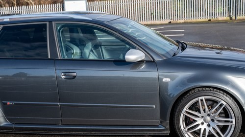 2007 Audi RS4 Quattro B7 till salu (bild 148 av 274)