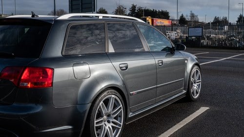 2007 Audi RS4 Quattro B7 till salu (bild 152 av 274)
