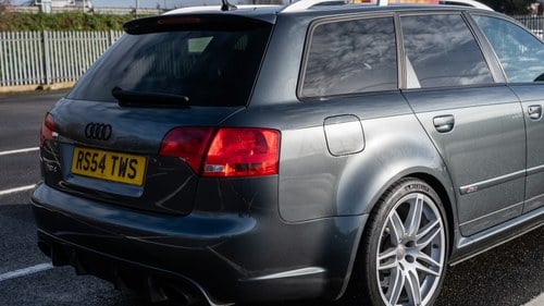 2007 Audi RS4 Quattro B7 till salu (bild 153 av 274)
