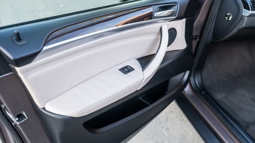 2013 BMW E70 X5 30d SE In vendita (immagine 61 di 208)