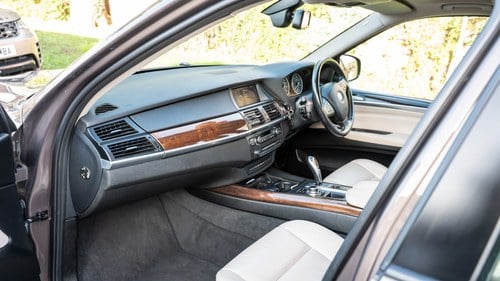 2013 BMW E70 X5 30d SE In vendita (immagine 63 di 208)