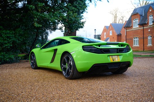 Imagem 2 de 2012 McLaren MP4-12C