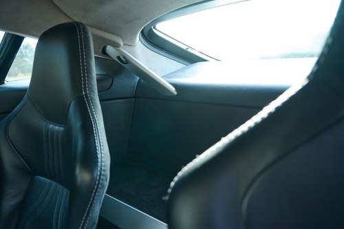 2010 Aston Martin Vantage V12 Te koop (foto 49 van 155)