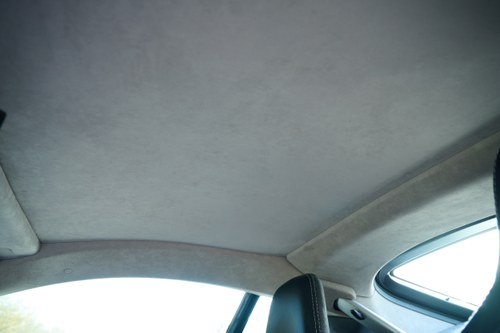 2010 Aston Martin Vantage V12 Te koop (foto 50 van 155)