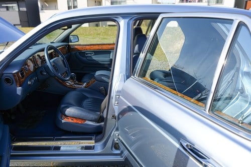 2001 Bentley Arnage Red Label 6.75L V8 LHD till salu (bild 59 av 109)