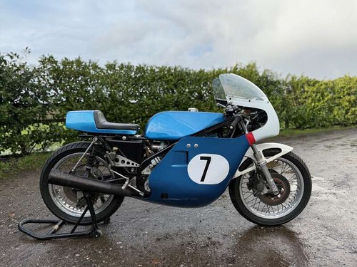 1973 TRIUMPH T150 ROB NORTH FRAMED RACE BIKE In vendita all'asta
