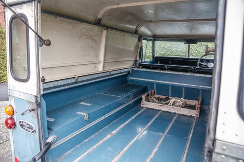 1972 Land Rover Series III 109" For Sale (picture 35 of 177)