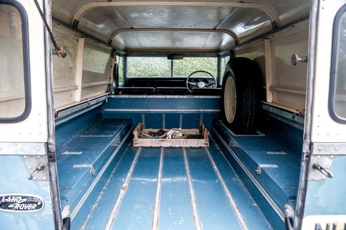 1972 Land Rover Series III 109" For Sale (picture 37 of 177)