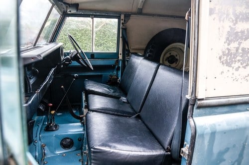 1972 Land Rover Series III 109" For Sale (picture 16 of 177)