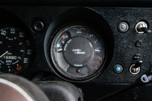 1972 Land Rover Series III 109" For Sale (picture 21 of 177)