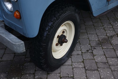 1972 Land Rover Series III 109" For Sale (picture 12 of 177)