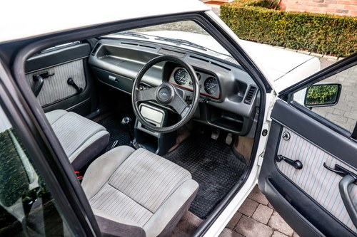 1983 Ford Fiesta Mk1 XR2 à vendre (picture 13 of 164)