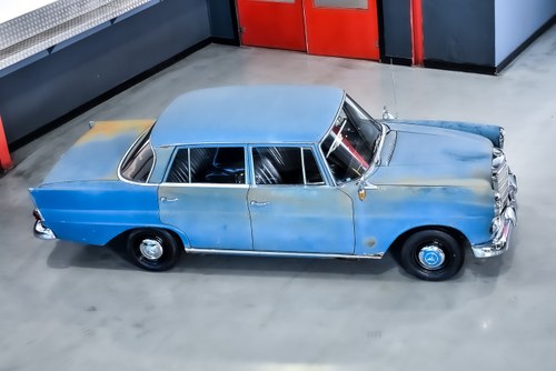 1962 Mercedes-Benz 190C "Heckflosse" Sedan 1,9L I4 In vendita (immagine 12 di 108)