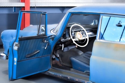 1962 Mercedes-Benz 190C "Heckflosse" Sedan 1,9L I4 In vendita (immagine 26 di 108)