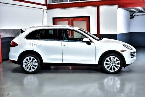 2014 Porsche Cayenne S E-Hybrid SUV 3,0L V6 till salu (bild 14 av 109)