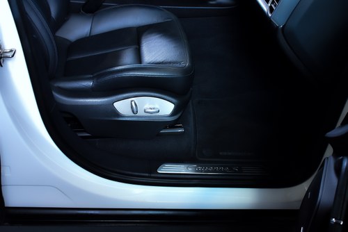 2014 Porsche Cayenne S E-Hybrid SUV 3,0L V6 till salu (bild 48 av 109)