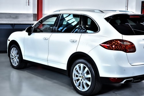 2014 Porsche Cayenne S E-Hybrid SUV 3,0L V6 till salu (bild 93 av 109)
