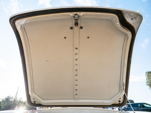 1965 Alfa Romeo Spider 1600 Veloce with Period Upgrades till salu (bild 54 av 208)