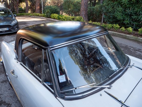 1965 Alfa Romeo Spider 1600 Veloce with Period Upgrades till salu (bild 116 av 208)