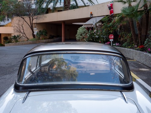 1965 Alfa Romeo Spider 1600 Veloce with Period Upgrades till salu (bild 120 av 208)