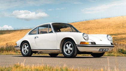 Porsche 911 2.4