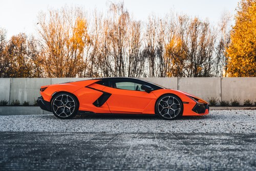 Bild 4 för 2025 Lamborghini Revuelto