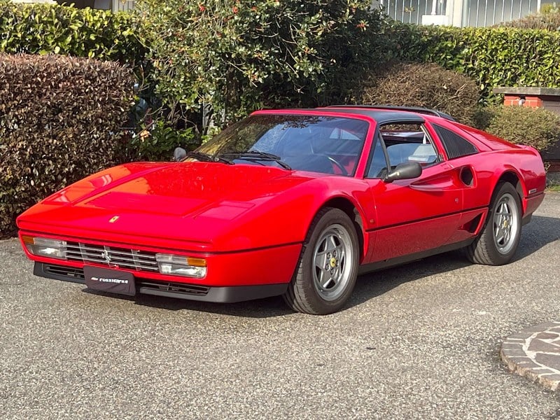 1988 Ferrari 208 - 1 1988 Ferrari 208 - 1