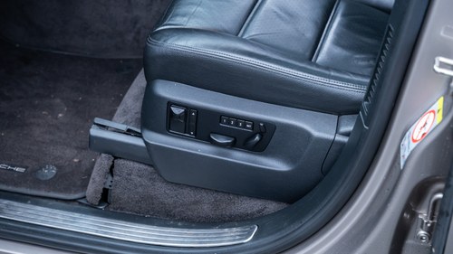 2007 Porsche Cayenne Turbo In vendita (immagine 66 di 239)