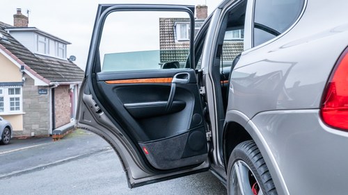 2007 Porsche Cayenne Turbo In vendita (immagine 79 di 239)