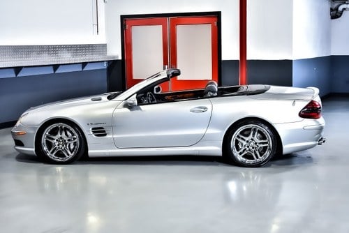 2004 Mercedes-Benz R230 SL55 AMG "Glass Sunroof" Convertible 5,5L V8 In vendita (immagine 22 di 92)