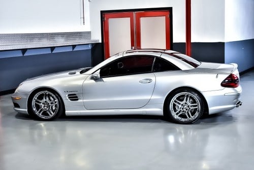 2004 Mercedes-Benz R230 SL55 AMG "Glass Sunroof" Convertible 5,5L V8 In vendita (immagine 30 di 92)