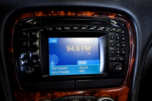 2004 Mercedes-Benz R230 SL55 AMG "Glass Sunroof" Convertible 5,5L V8 In vendita (immagine 43 di 92)