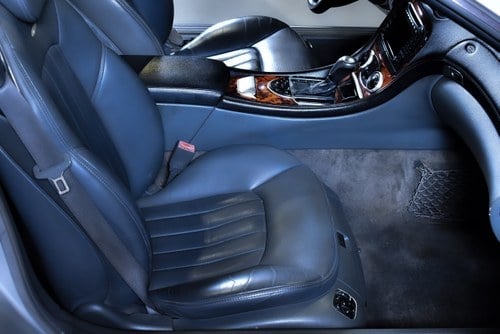 2004 Mercedes-Benz R230 SL55 AMG "Glass Sunroof" Convertible 5,5L V8 In vendita (immagine 47 di 92)