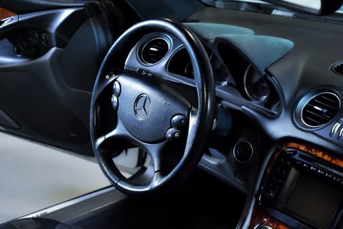 2004 Mercedes-Benz R230 SL55 AMG "Glass Sunroof" Convertible 5,5L V8 In vendita (immagine 51 di 92)