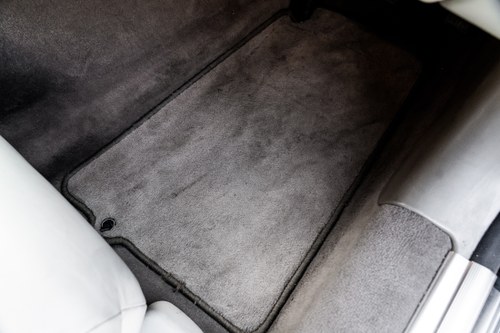 2002 Jaguar XKR Coupe à vendre (picture 36 of 152)