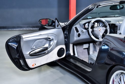 2004 Porsche 996 (911) Turbo Convertible 3,6L En venta (imagen 36 de 95)